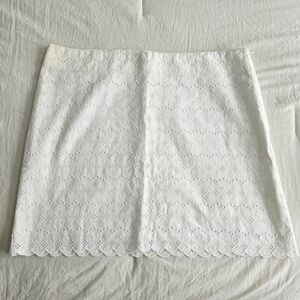 Vineyard Vines White Eyelet Skirt 12
